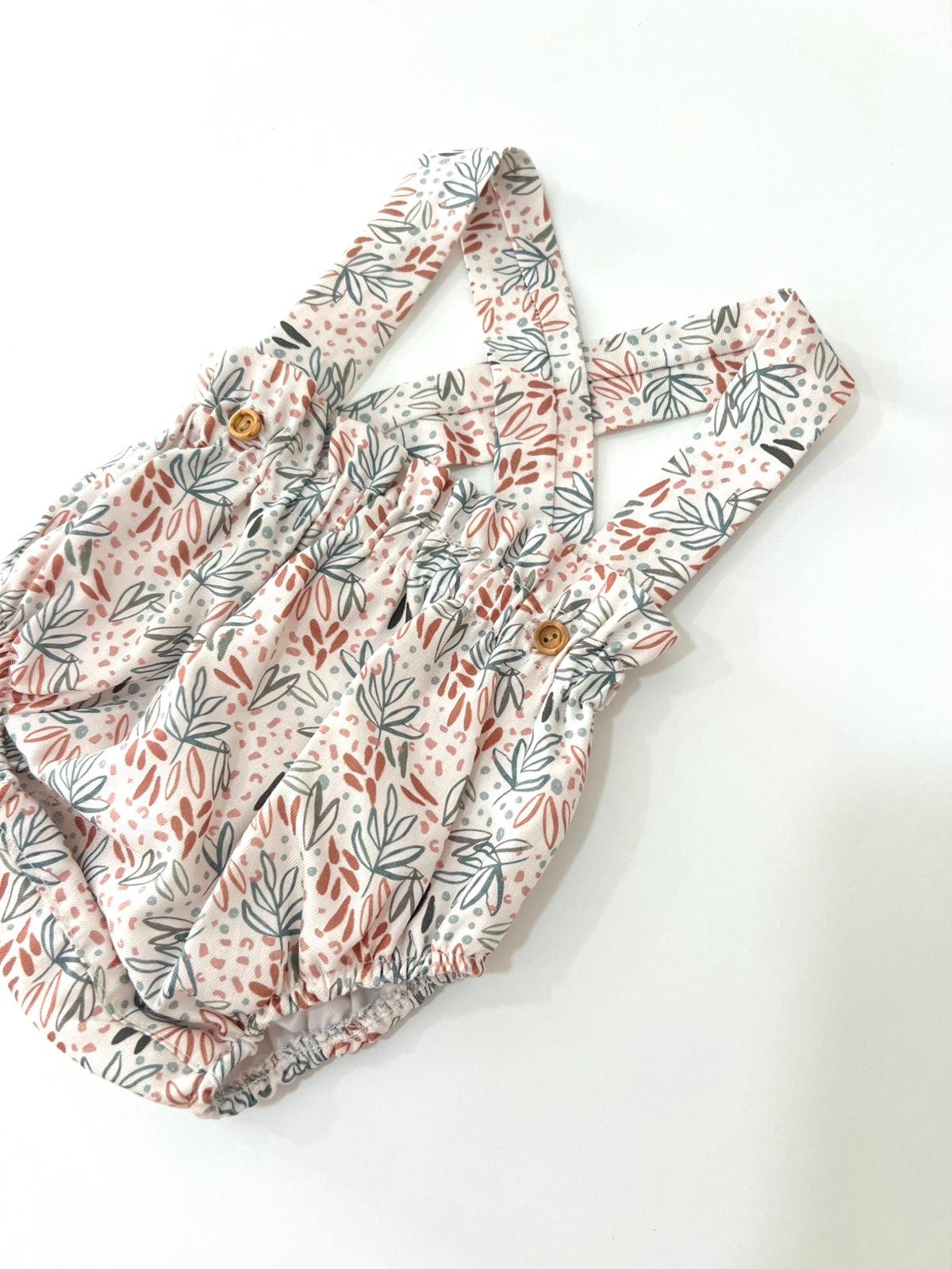 Conjunto Ranita Tirantes Vivo - Imagen 5