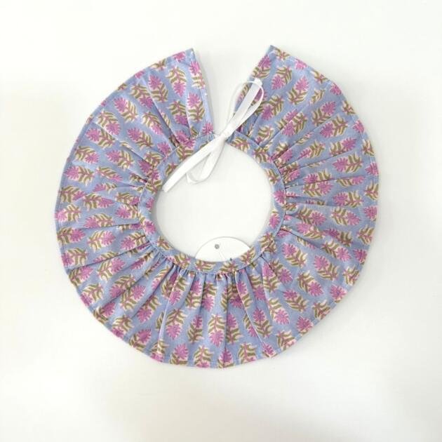 Cuello Violeta Malva